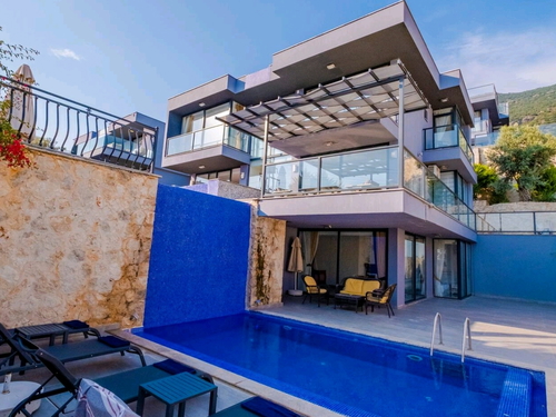  gece  -  Kasım
  | Kalkan Kızıltaş'ta Deniz Manzaralı, Jakuzili Lüks 10 Kişilik Villa